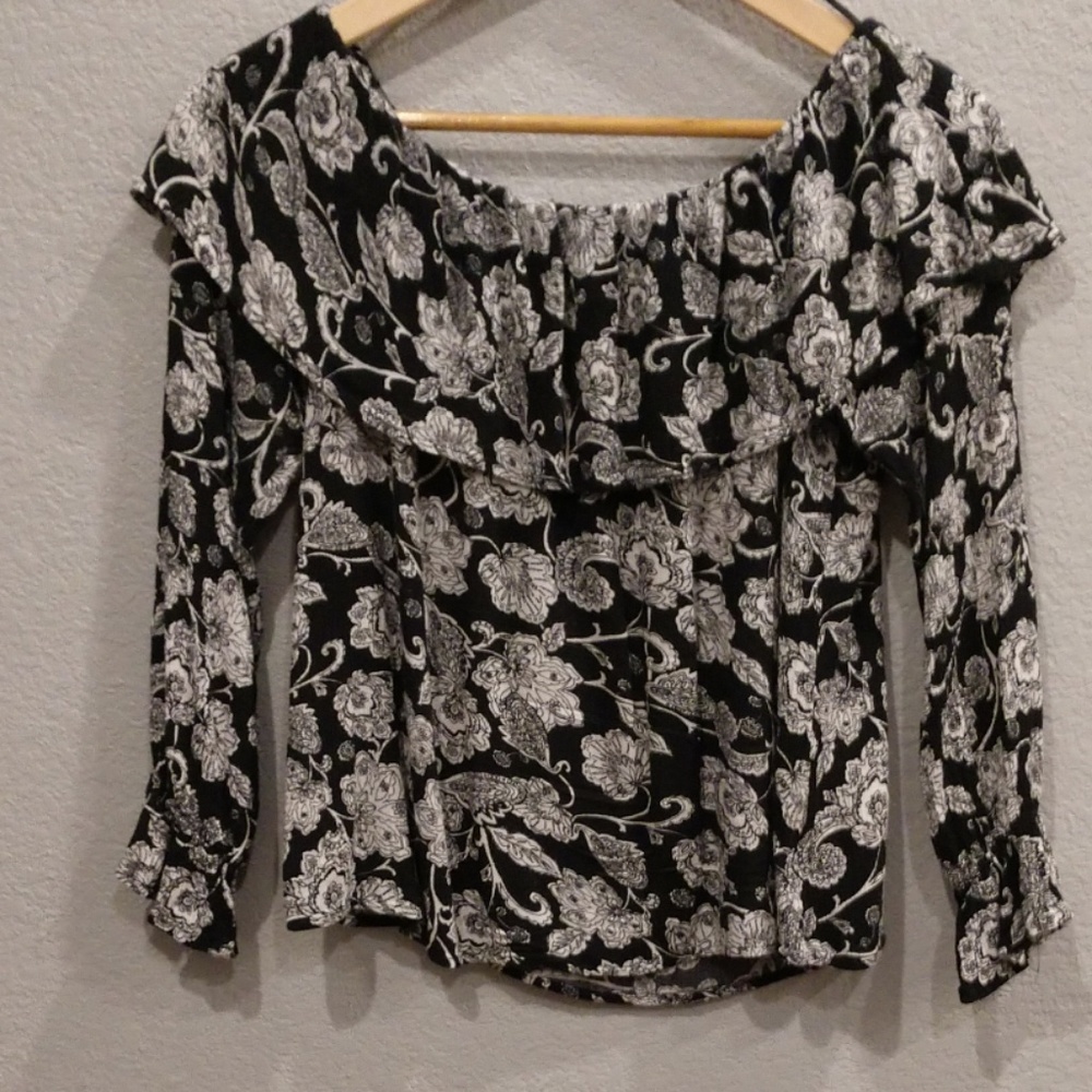 Floral OTS style 3/4 sleeve Top